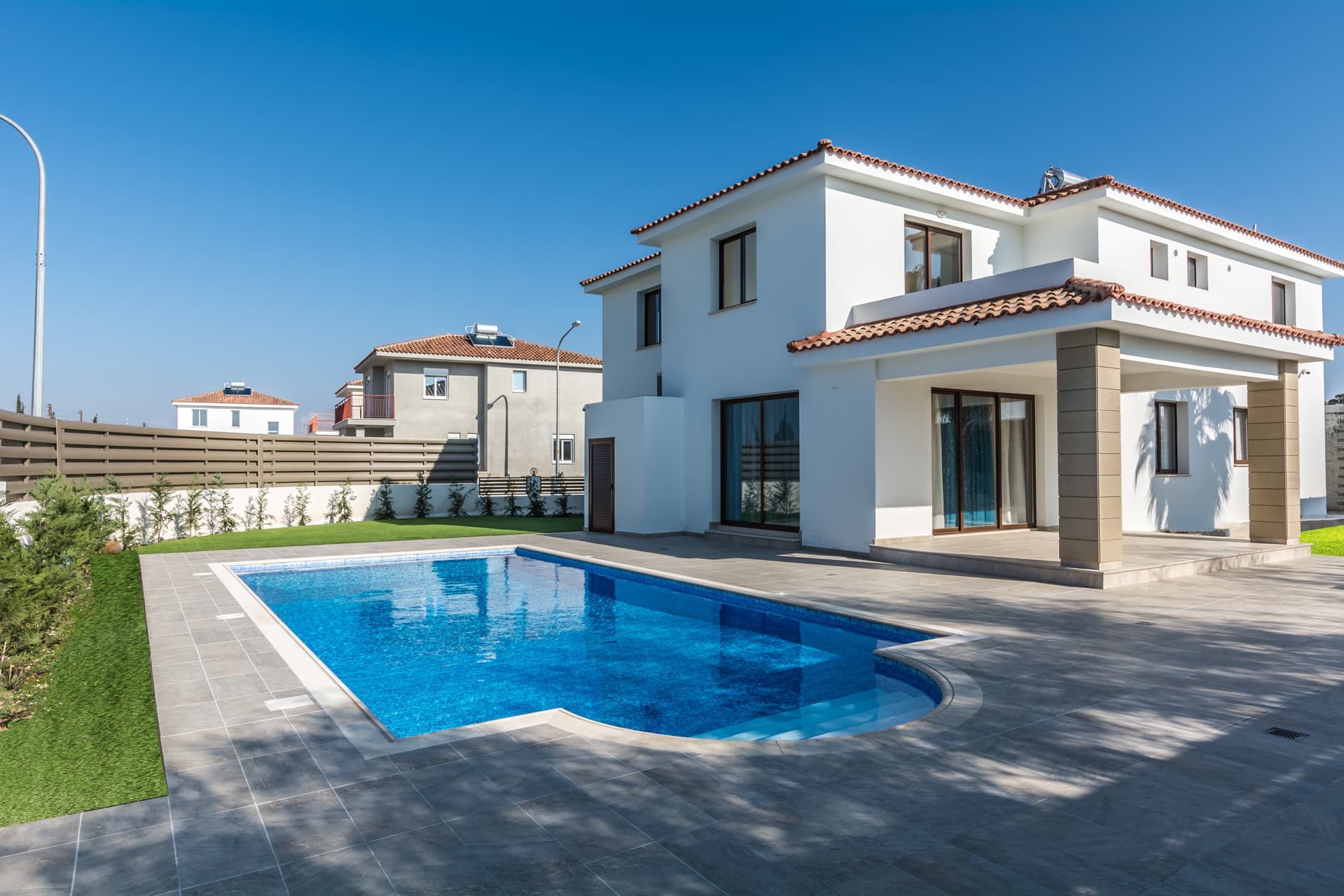 villas larnaca cyprus